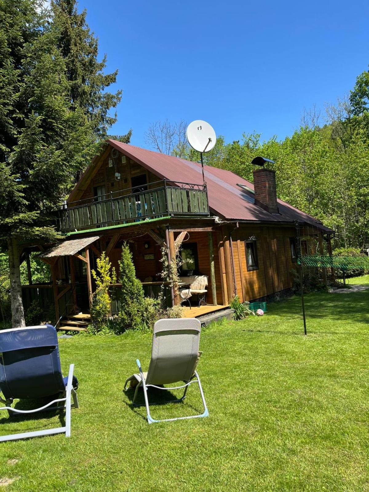 Pod Magnolia Apartman Targanice Kültér fotó